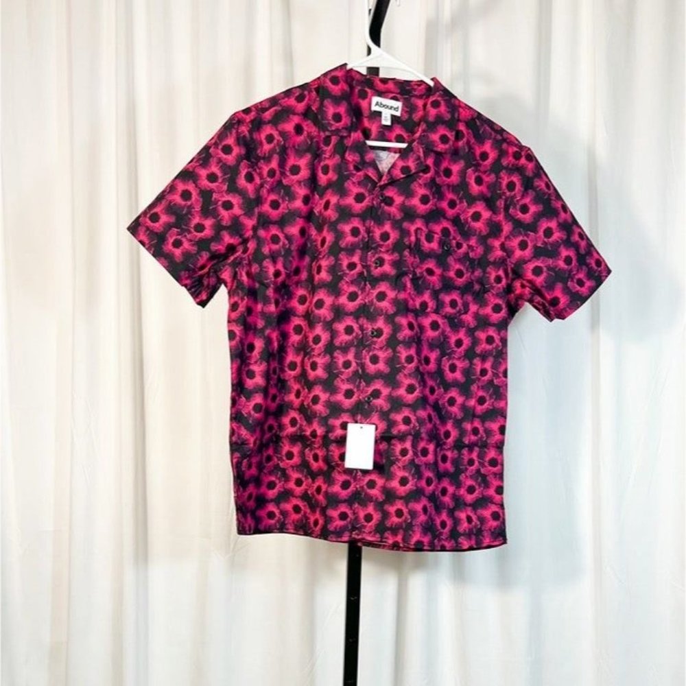 Abound NWT Sz L  Black/Pink Digital Poppy Graphic Short Sleeve Poplin Shirt - Picture 2 of 6